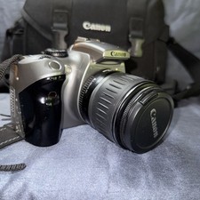 Canon EOS Digital Rebel / EOS 300D 6.3MP Digital SLR Camera w/ 55mm Lens/5 Batts