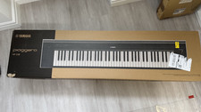 Yamaha Piaggero NP-35B Piano