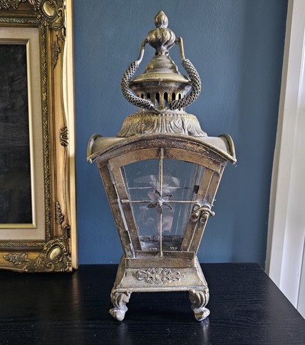 Antique style gold metal - style,