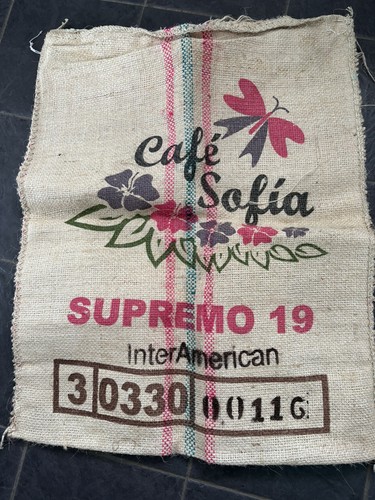 One heavy jute colombian sofia - one,