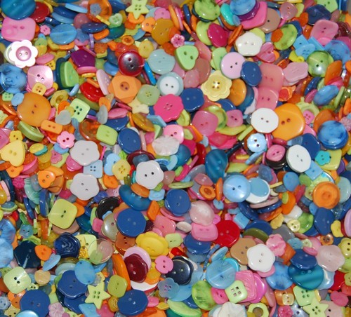 Mixed craft buttons bags - buttons,