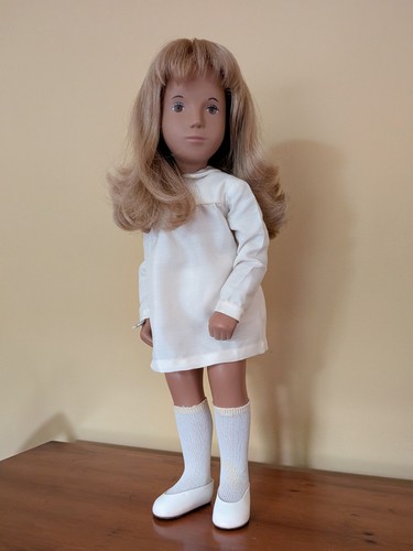 Pretty 1981 sasha - pretty, doll
