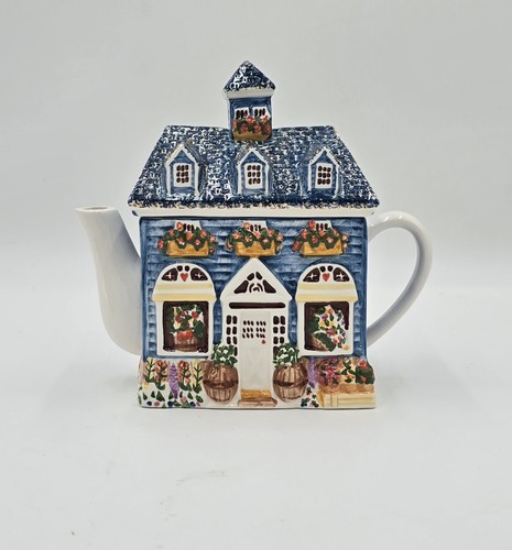 Ceramic house teapot lid - w,
