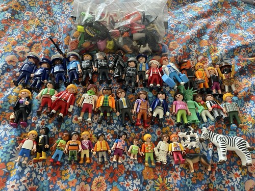 Large bundle playmobil - large,