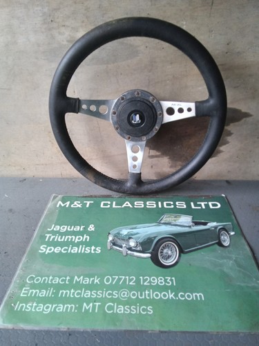 Tr6 spitfire steering wheel - tr6/spitfire,