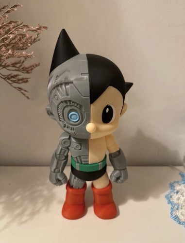 Astro boy robot 28cm - astro,