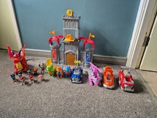 PAW PATROL KNIGHTS CASTLE