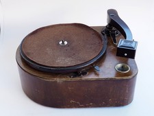 HMV Model 122 Player for 78rpm