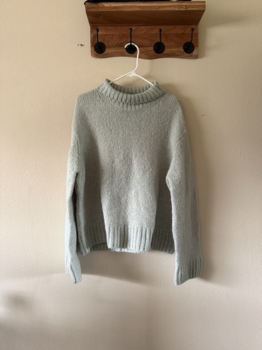 Sage green chunky brushed - h&m,