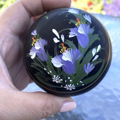 Lacquered hand painted paper - painted,