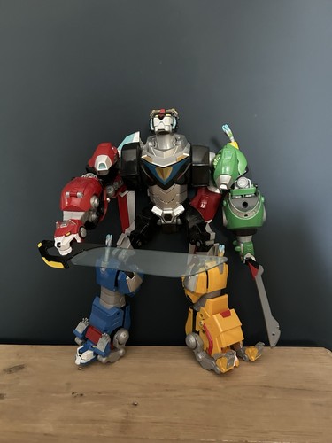 Voltron legendary defender - legendary,