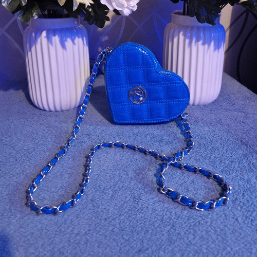 River island blue heart - river,