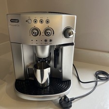 De'Longhi Magnifica ESAM4200.S