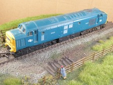 Hornby 00 Gauge BR Class 37