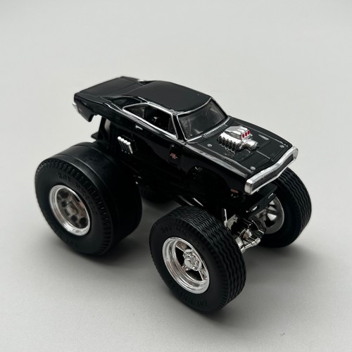 Hot wheels monster - trucks, fast