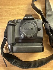 Olympus OM-D E-M5 16.1MP