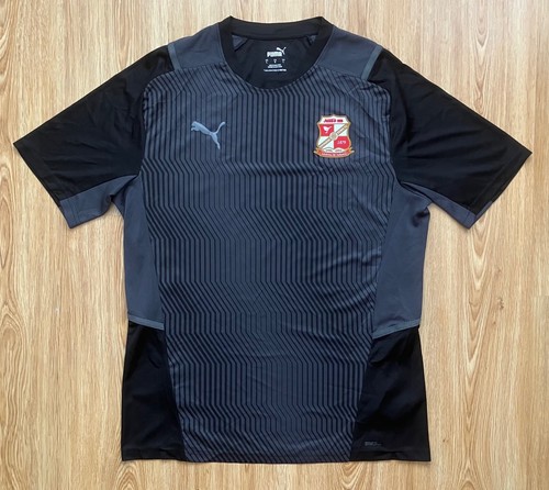 Swindon town football club - swindon,