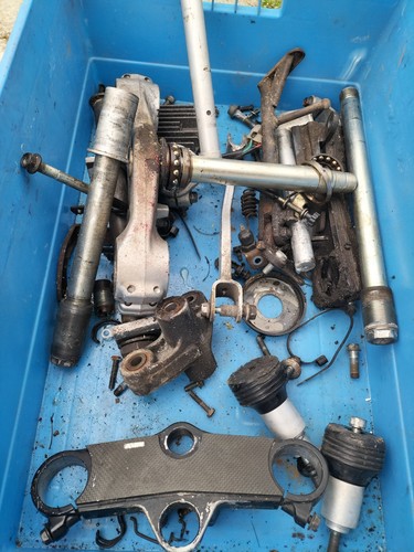 Gsxr600 750 srad - srad, parts