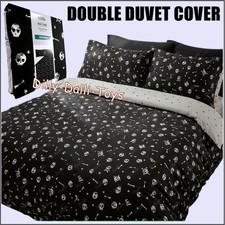 Black & White Skull Bones