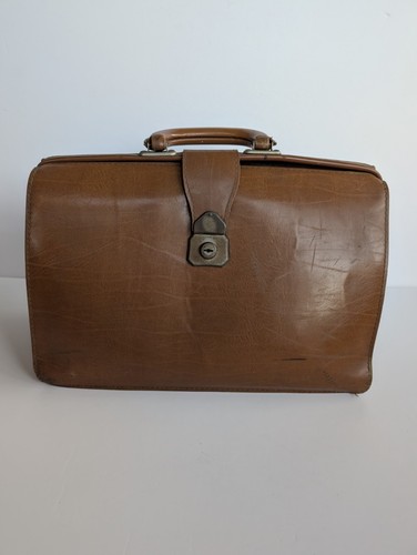 Vintage 1960s gladstone doctor - vintage,