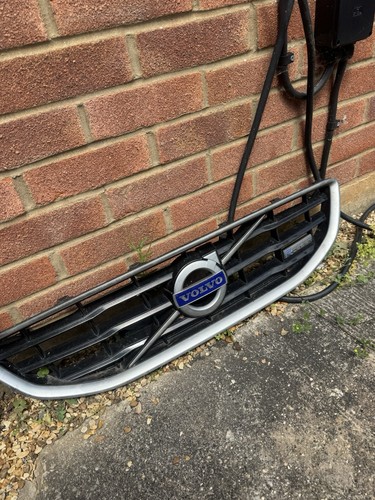 2014 volvo v40 radiator - volvo,