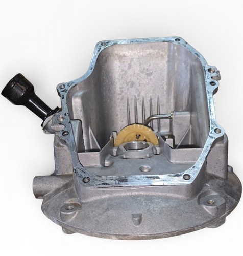 Genuine honda gcv160e oil pan - honda,