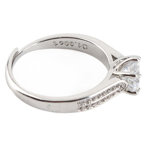 Moissanite ring carat - 1,