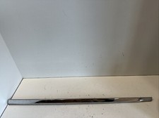 Chrysler Grand Voyager glass