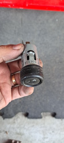 Porsche 924 944 cigarette