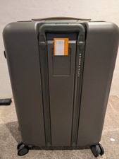 Briggs and Riley Large