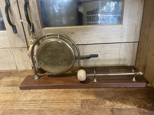 Antique small gong - small, wood