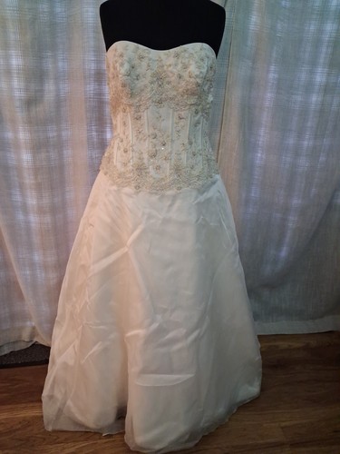 Wedding dress size ivory - wedding, 14