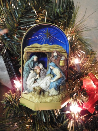 Hallmark ornament 1996 - ornament, us
