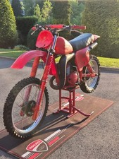 HONDA CR250 RED ROCKET