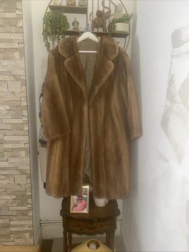 Mink fur coat brown - fur,