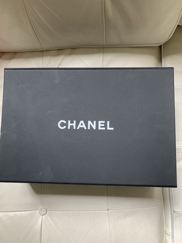 Chanel black small handbag - black,