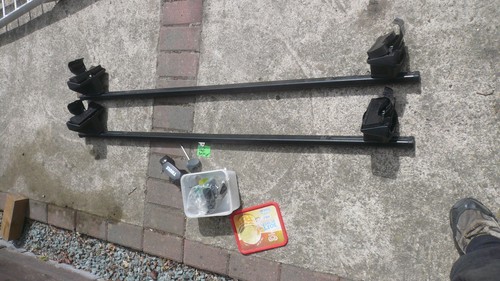 Thule roof bars renault - thule,