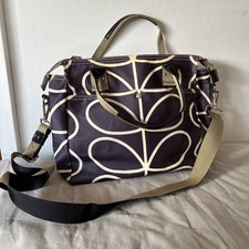 Orla Kiely zip messenger/