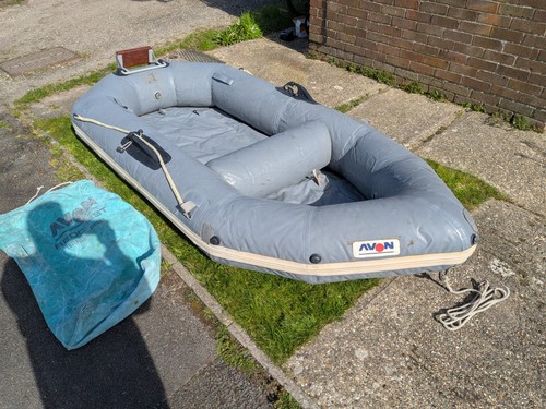 Avon dinghy 9ft - avon,