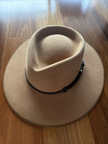 Vintage akubra cattleman hat - vintage,
