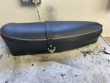 Vespa Smallframe Seat. V50 90 100 ET3