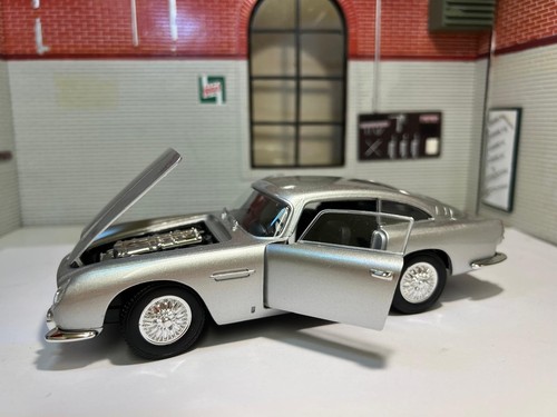Aston martin db5 1964 - aston,
