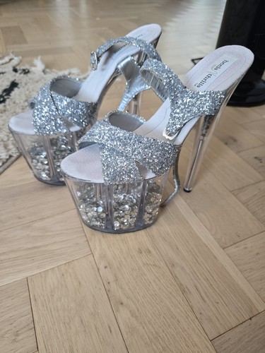 Heels thrills inch - heels, n