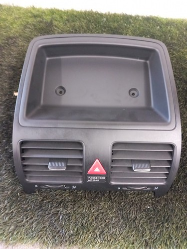 Golf dashboard center air - vw,