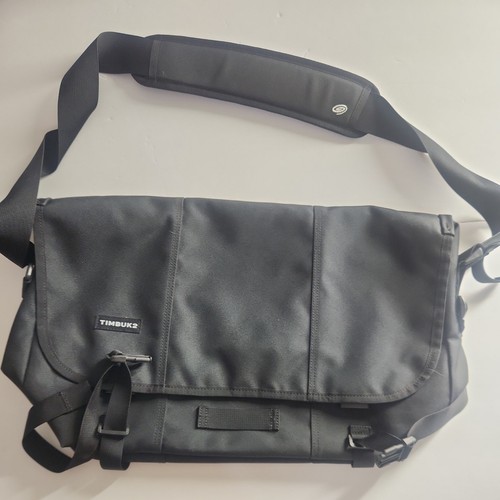 Timbuk2 classicblack messenger - timbuk2,