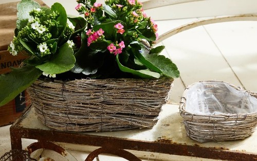 Heart shaped grey brushwood - grey,