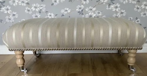 New footstool laura - a,