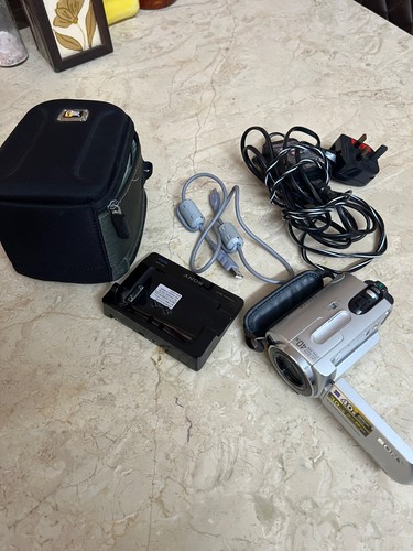 Sony dcr sr32 handycam - sony,