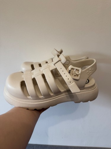 Juju cream stone - cream, neutral