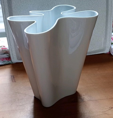 Rosenthal flux porcelain vase - rosenthal,